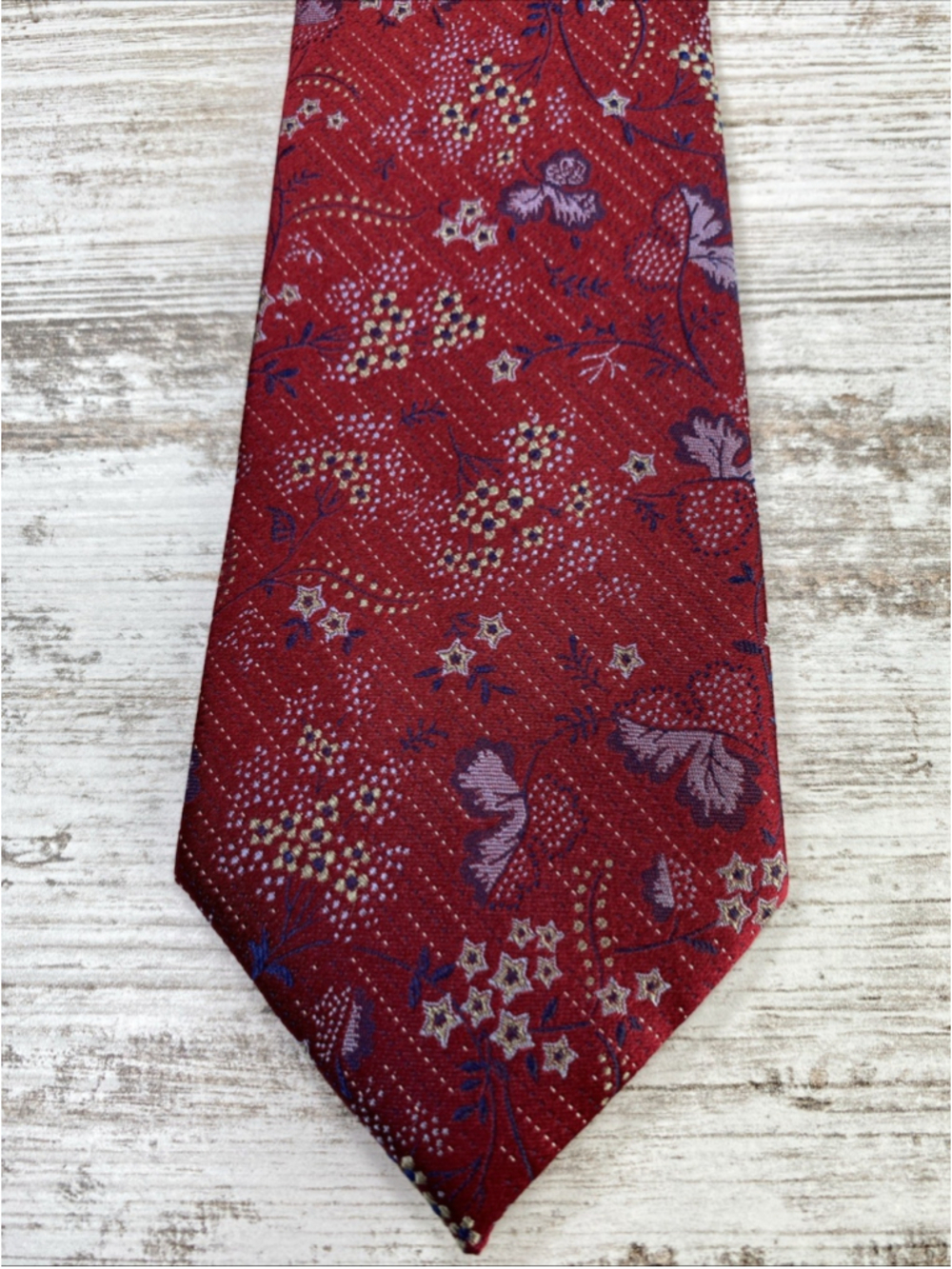 J.S. Blank & Co Silk Tie Red Lavender Floral Vine 60x3.25 Woven Classic Mens